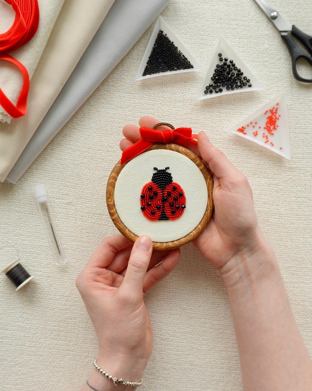 Hooped Bead Embroidery Kit "Ladybug"